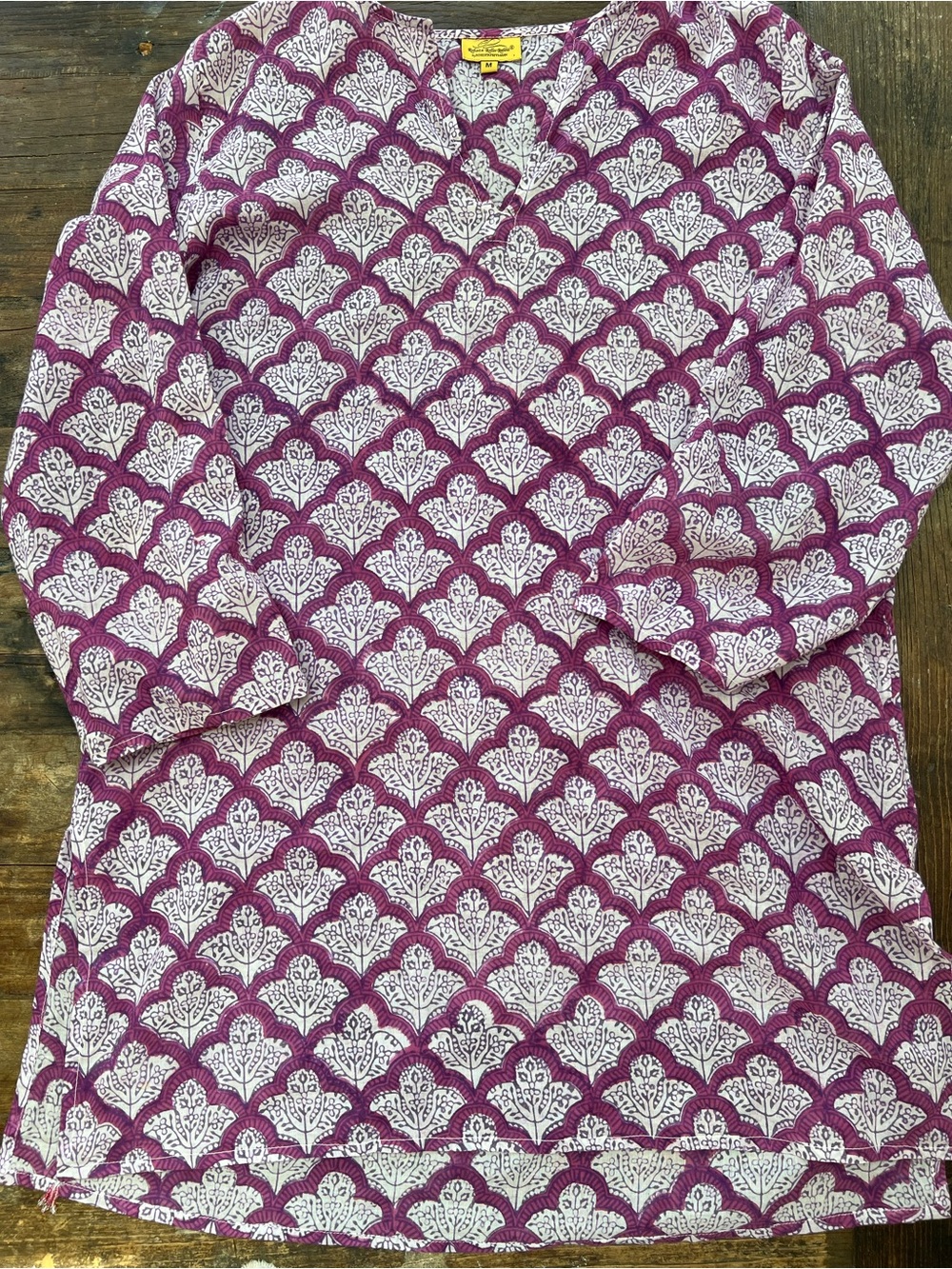 NWOT Roberta Roller Rabbit Purple & White Printed V-Neck Tunic